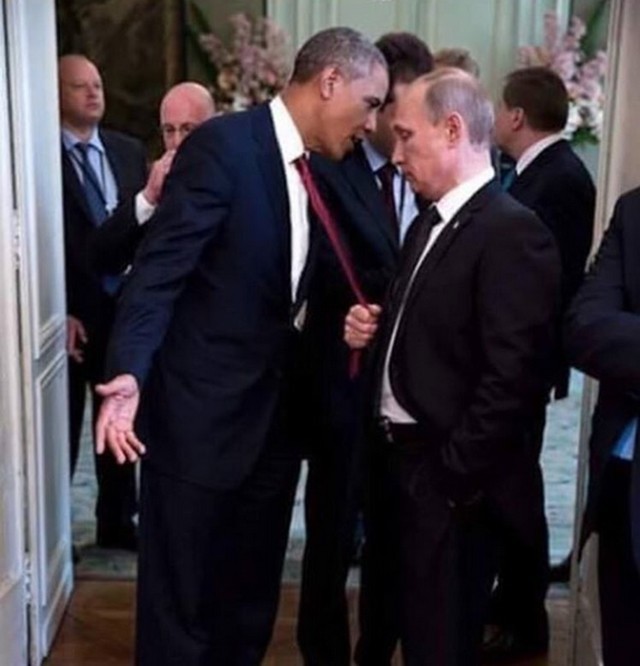 Poutine tire cravate Obama