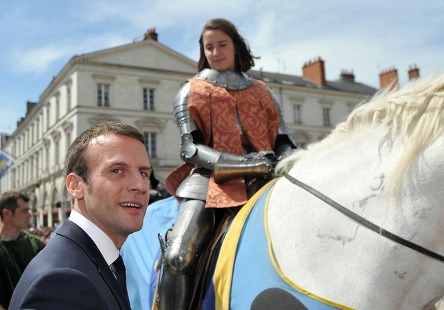 Macron - Jeanne Arc