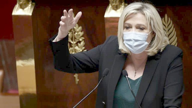 Marine Le Pen - Masque - Assemblee nationale - 1er avril 2021