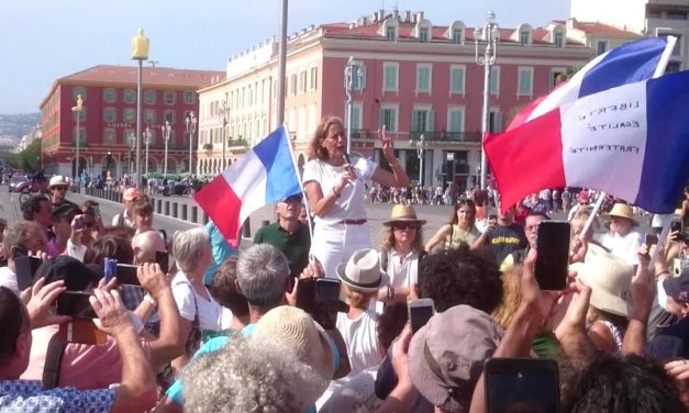 <span class="dquo">«</span> Nice : la quatrième vague, c’est nous ! » (vidéo)