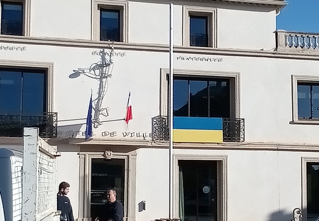 Drapeau ukrainien Mairie Saint Sauvian