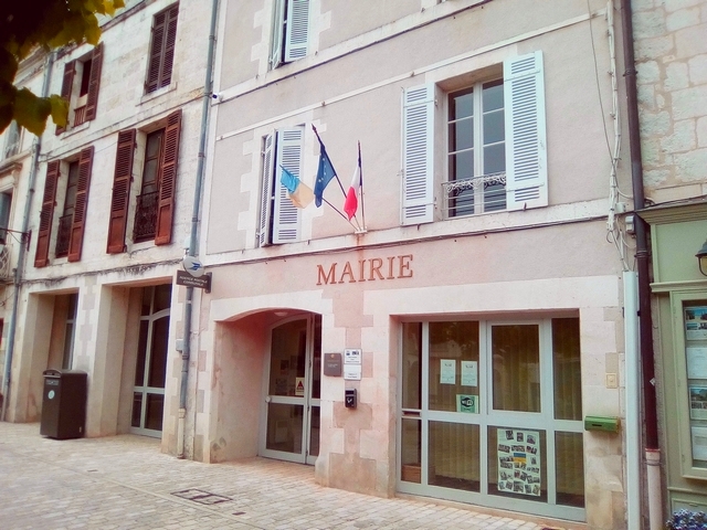 Mairie Aubeterre-sur-Dronne