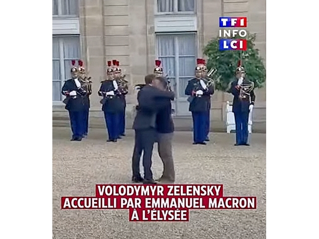 Zelinsky à l’Élysée : LA HONTE !