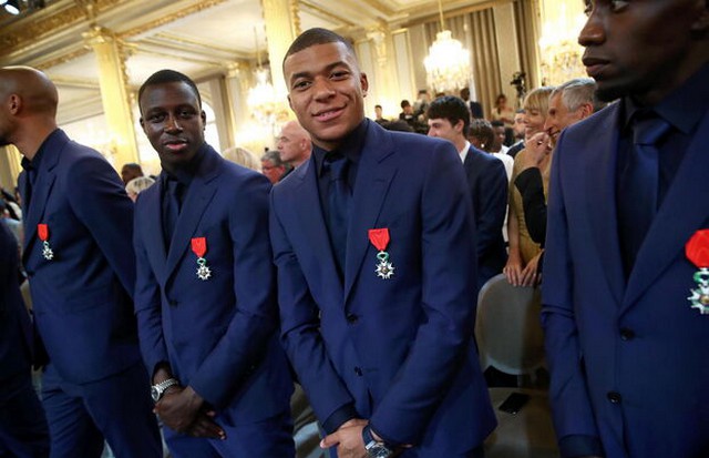 Footballeurs Légion Honneur Élysée