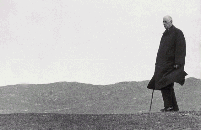 Macron – de Gaulle Macron - de Gaulle